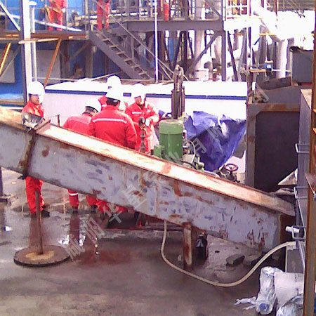 yb200D-24陶(tao)瓷柱(zhu)塞泵(beng)