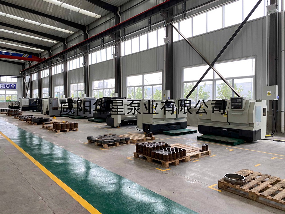 壓濾(lü)機節能進(jin)料泵，液壓(ya)陶瓷柱塞(sai)泥漿泵