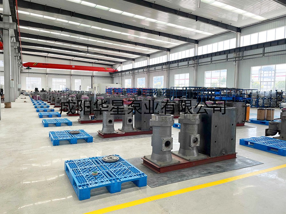 壓濾(lü)機節能進(jin)料泵，液壓(ya)陶瓷柱塞(sai)泥漿泵