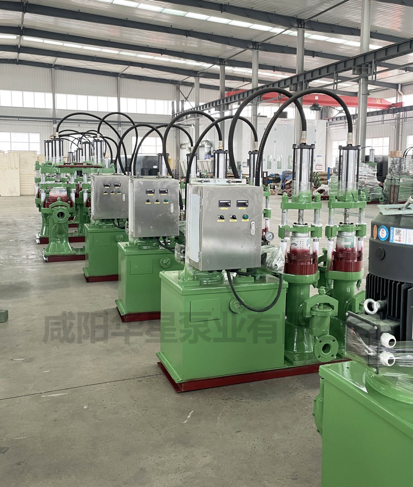 液(ye)壓陶(tao)瓷柱(zhu)塞泥(ni)漿泵(beng)