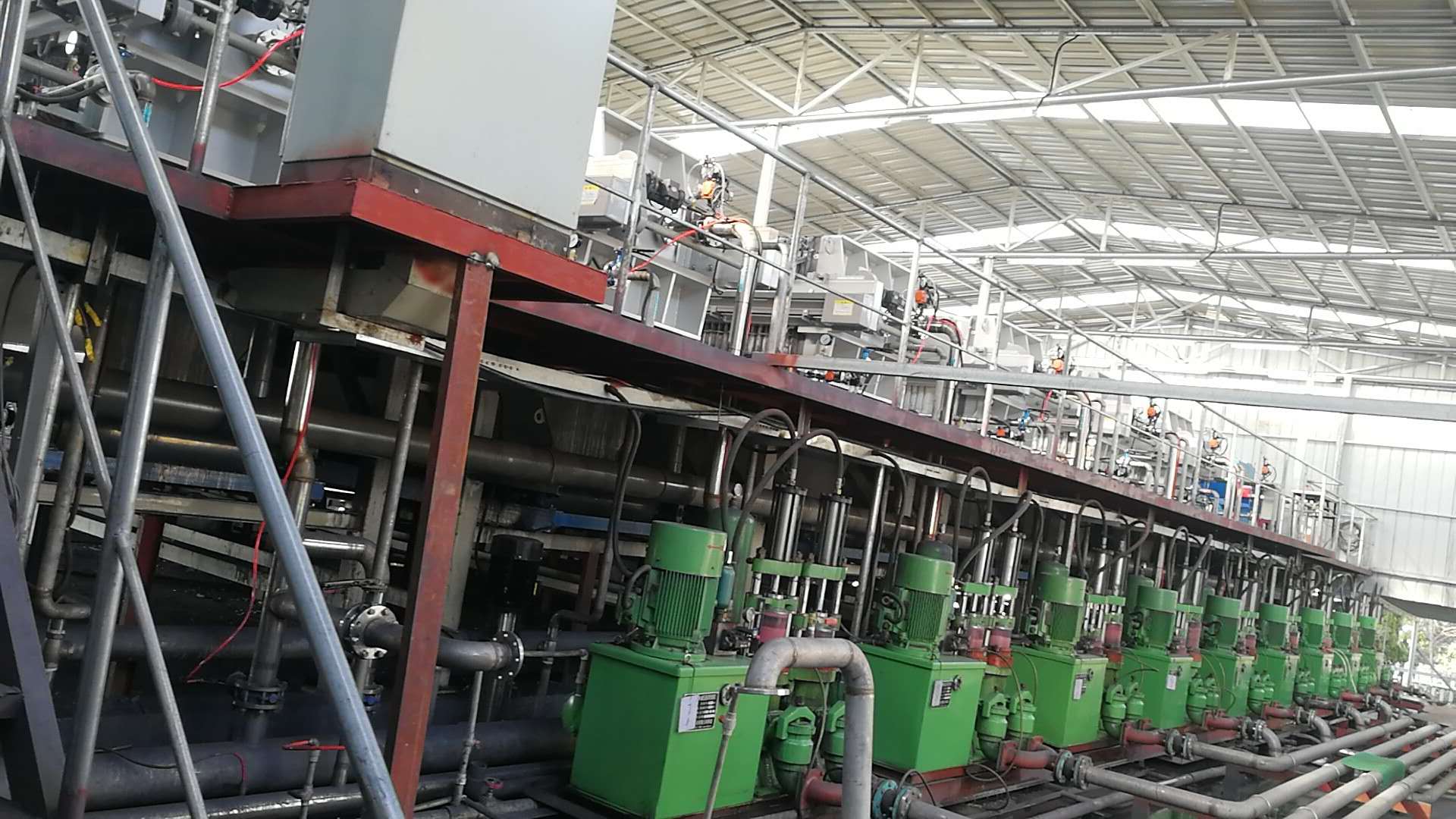 陶(tao)瓷柱塞(sai)泵