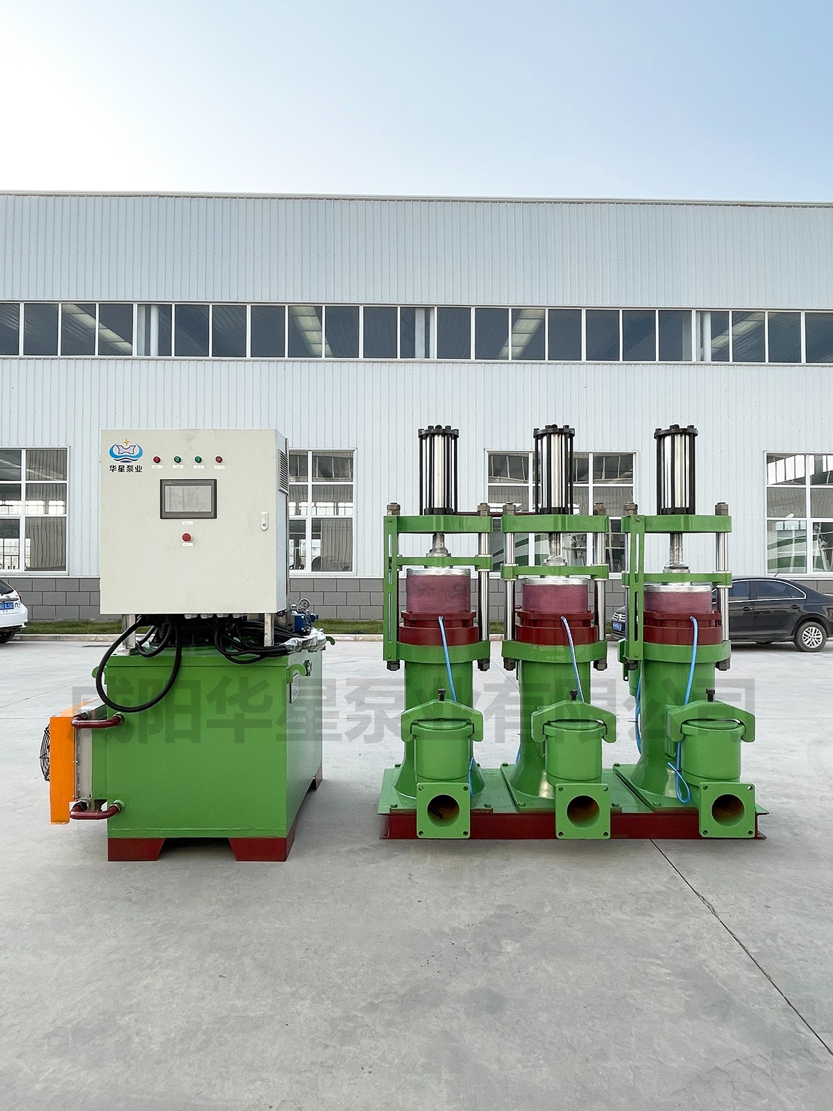 液壓柱(zhu)塞泥漿(jiang)泵3