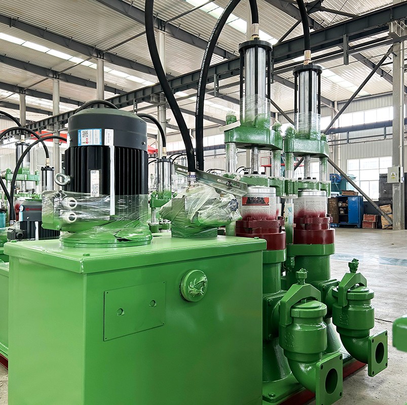 YB200-19液(ye)壓陶(tao)瓷柱(zhu)塞泵(beng)15